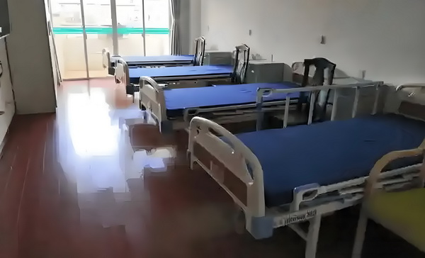 应届研究生入户深圳_陈佩斯这部高评佳作实至名归 陈佩斯这部参考价格仅供